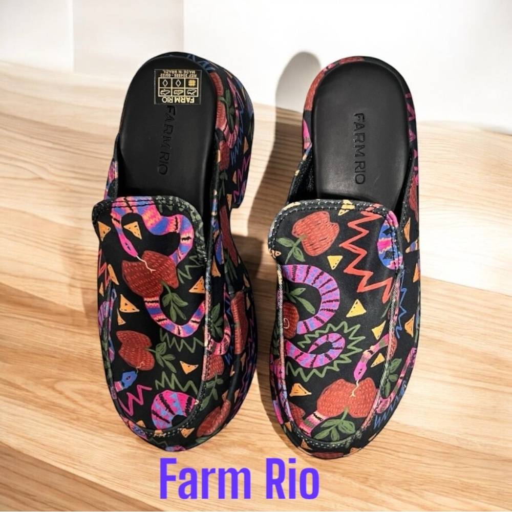 Farm Rio Black amazon platform loafers...Size 7 NWOT